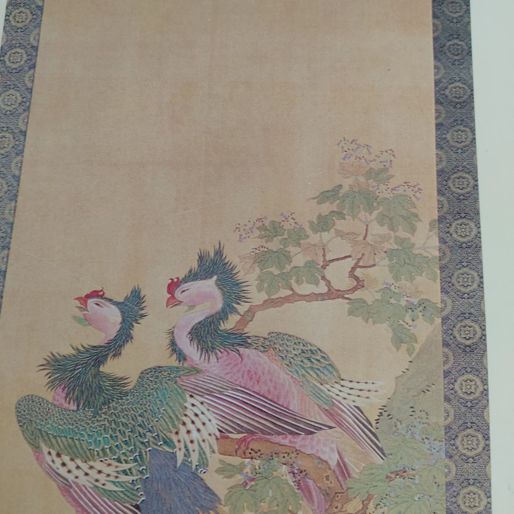 Elegant Bird Wall Art with Gold and Green Accents